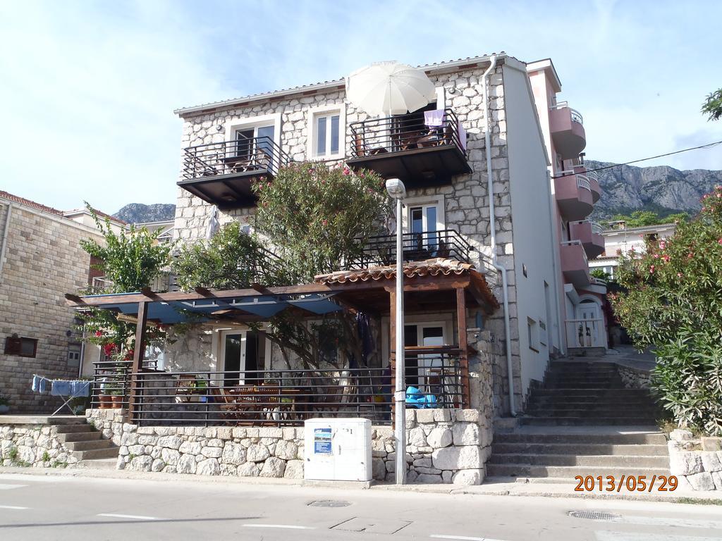 Apartments Mirela Gradac  Exterior foto